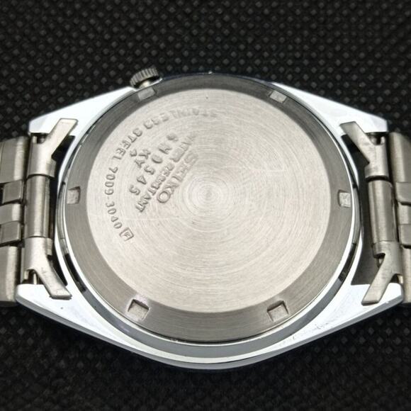 Vintage 1986 Seiko Automatic Mens Silver Watch W/daydate & Gold accents - Picture 8 of 8